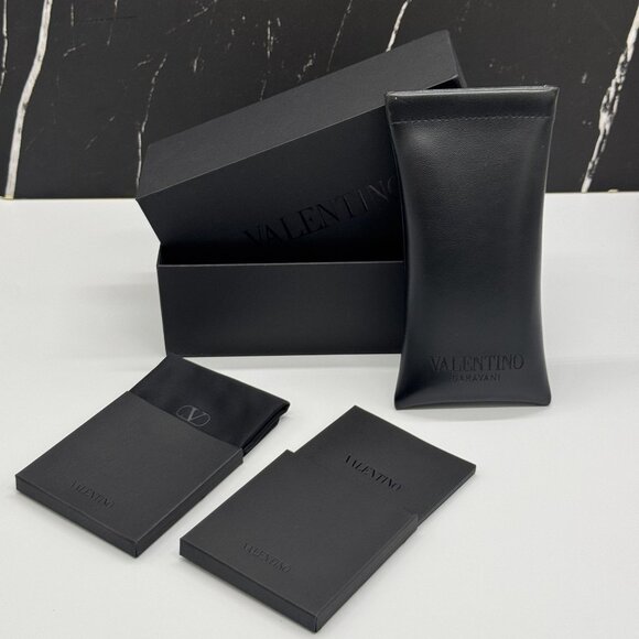 NEW VALENTINO VLS-174A SILVER GOLD WOMEN SUNGLASSES - Picture 12 of 12